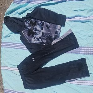 Under Armour, boys size small. Black and Gray.